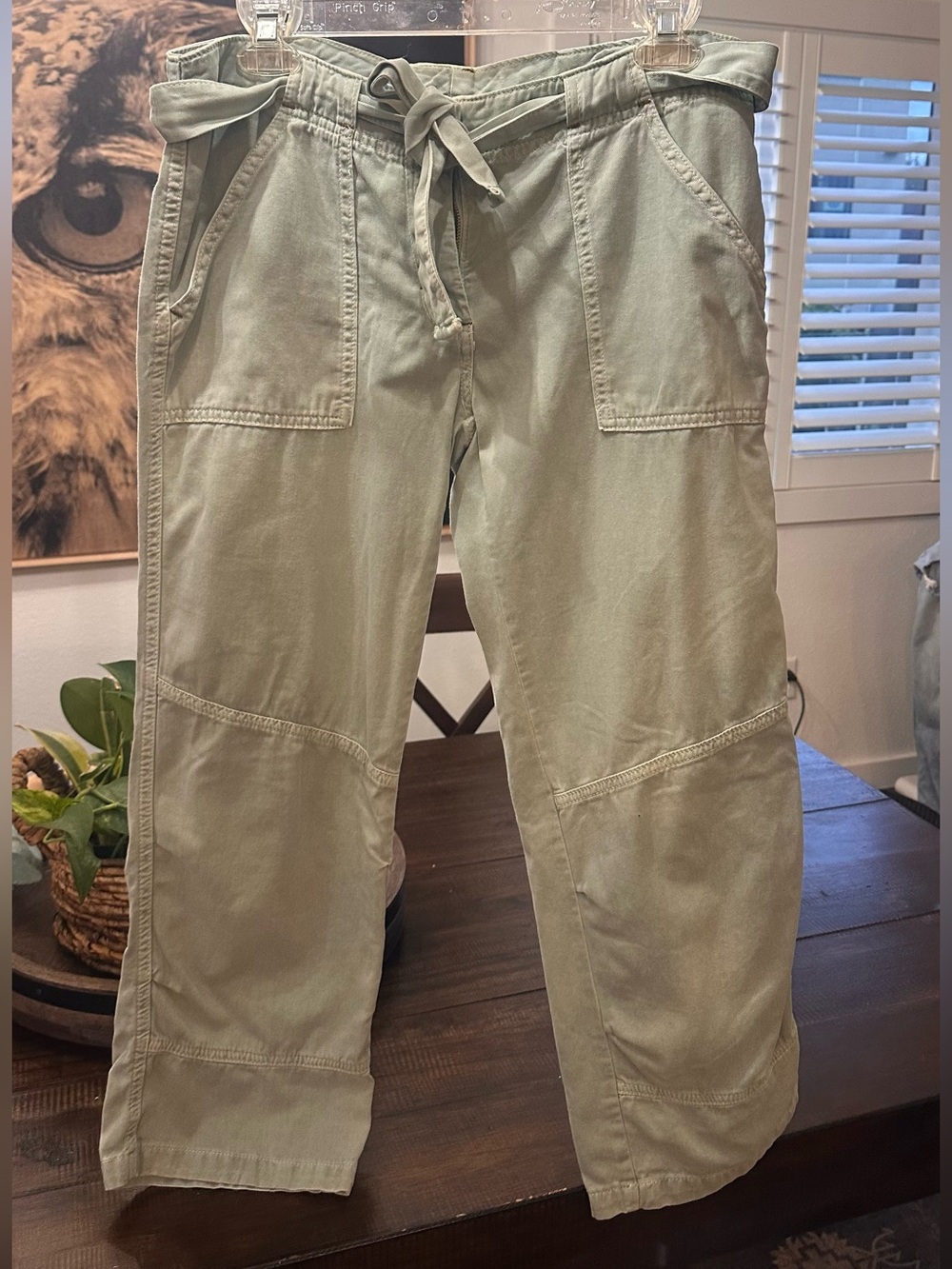 Sanctuary Sage Green Utility Crop/Capri Pants Belted Size S